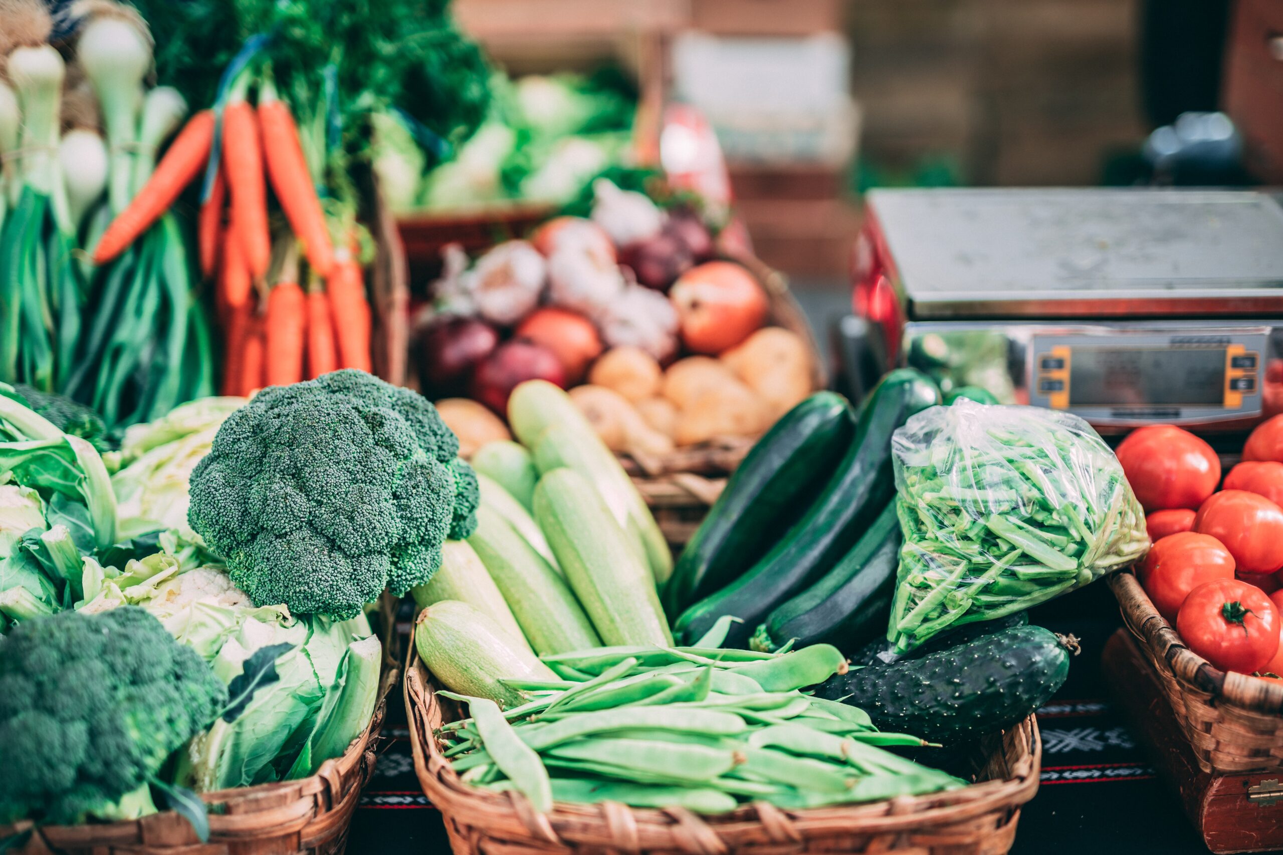 野菜の農薬除去に効果的な方法は？意外に知られていない日本の農薬事情 - 清掃・洗浄・除菌用アルカリ電解水なら【AQUXIA- Technology】